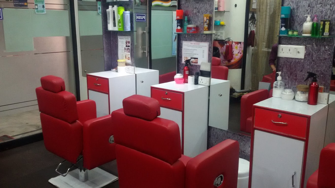 Luxury Salon Interior at SparshUnisex